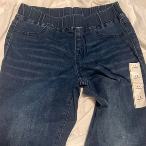 Size 12 in girls will take any offers